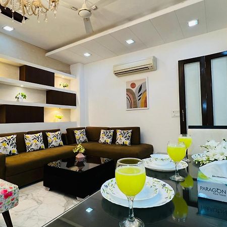 Olive Service Apartments - Greater Kailash New Delhi Exterior photo