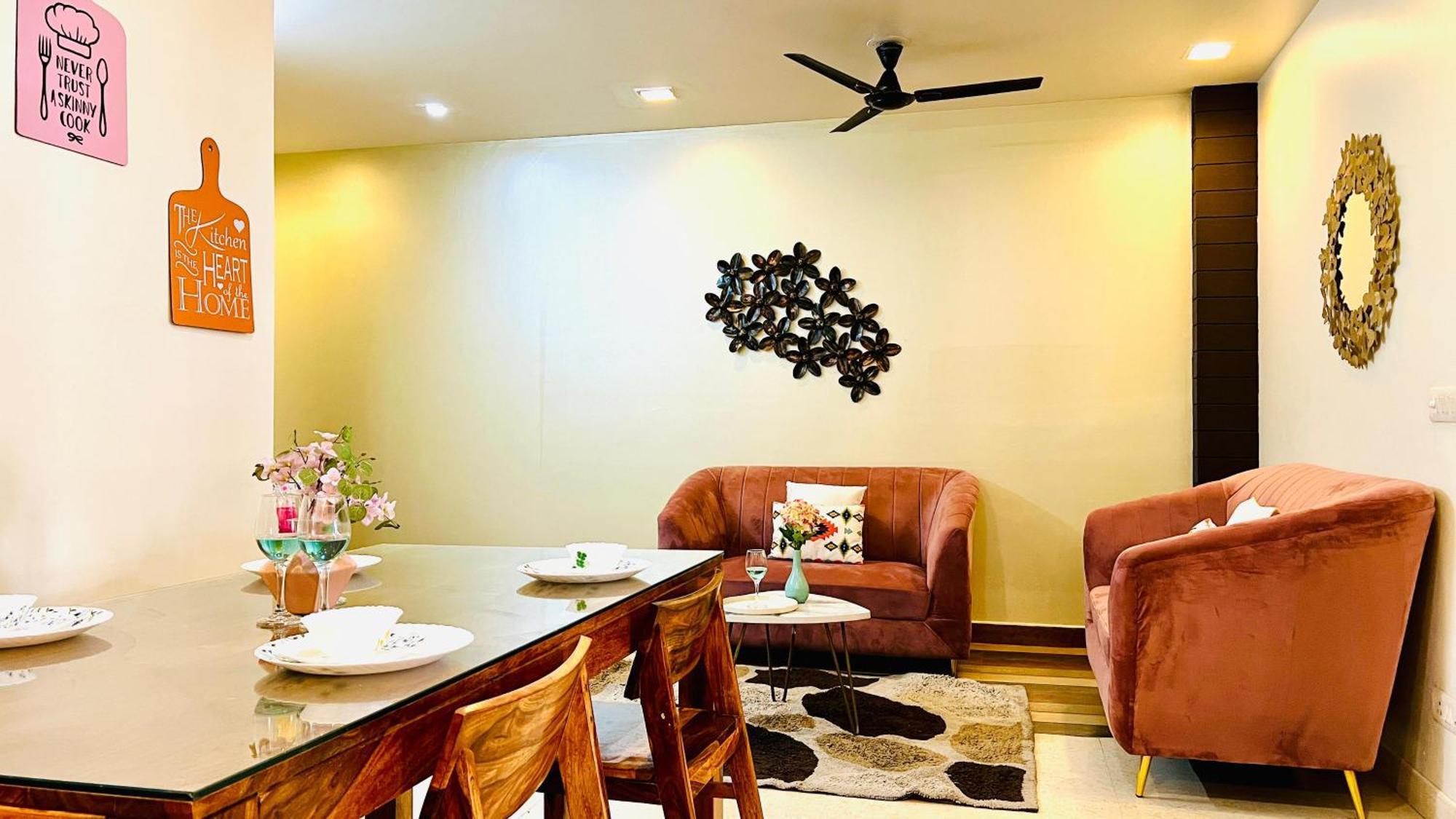 Olive Service Apartments - Greater Kailash New Delhi Room photo