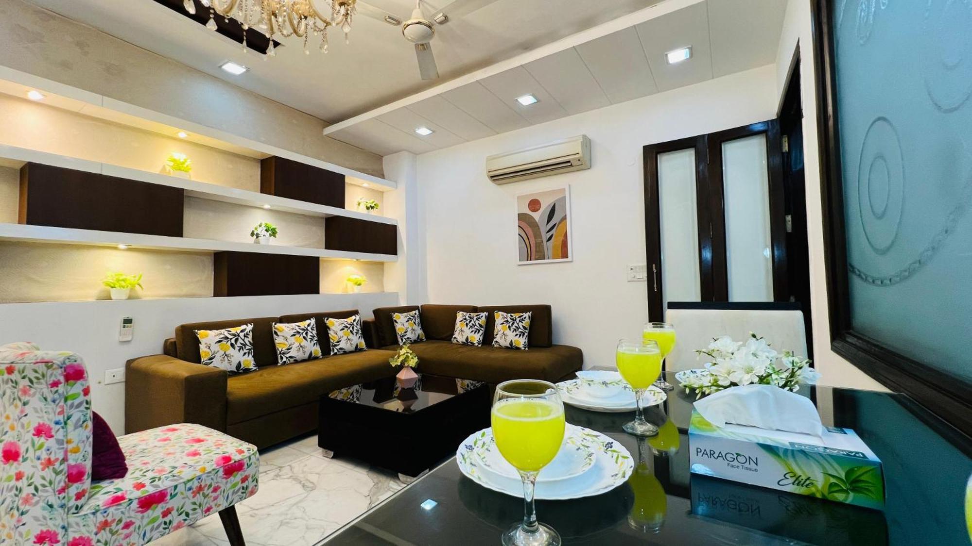 Olive Service Apartments - Greater Kailash New Delhi Exterior photo